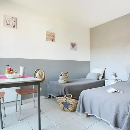Gsa Saint Exupery Aparthotel 2*